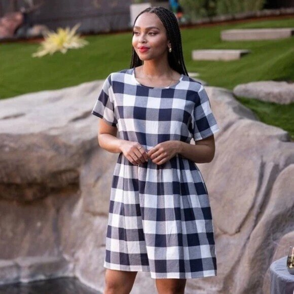 Evy's Tree The Joanne Navy Plaid Dress - Picture 3 of 10